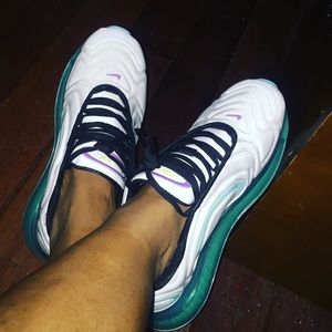 Nike sneakers size 7